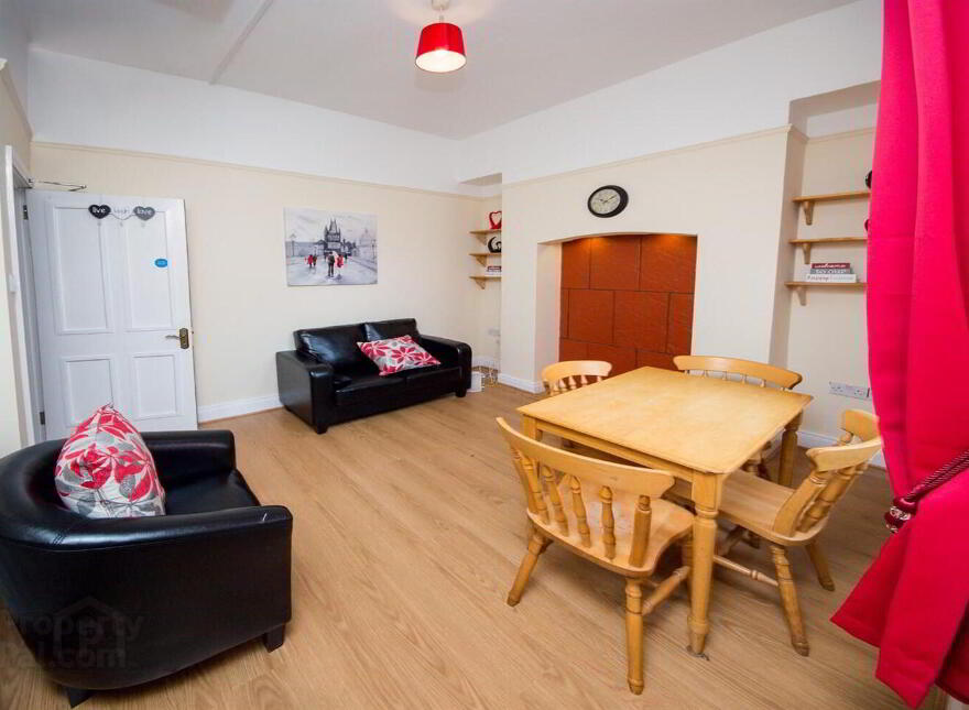 Room 3, 4 Candahar Street, Belfast, BT7 3AQ
