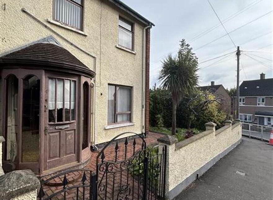 4 Norglen Parade, Belfast, BT11 8DN photo