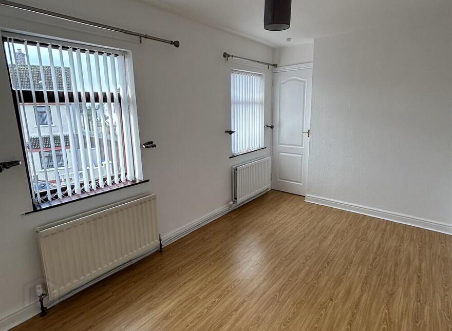 4 Norglen Parade, Belfast, BT11 8DN