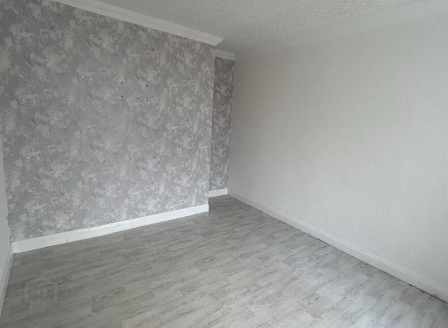 4 Norglen Parade, Belfast, BT11 8DN
