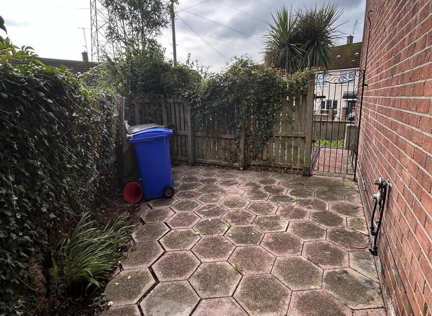 4 Norglen Parade, Belfast, BT11 8DN