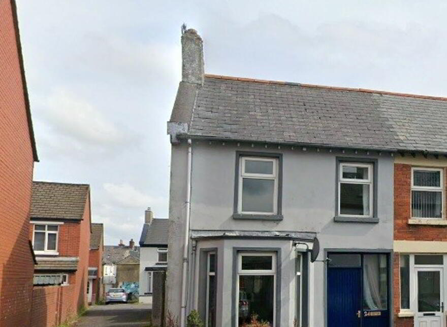 STUDENT ACCOMMODATION, 24 Ernest Street, Derry/Londonderry, BT48 0HB photo