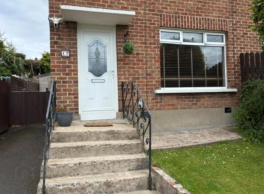 17 Abbey Mount, Bangor, BT20 4DB