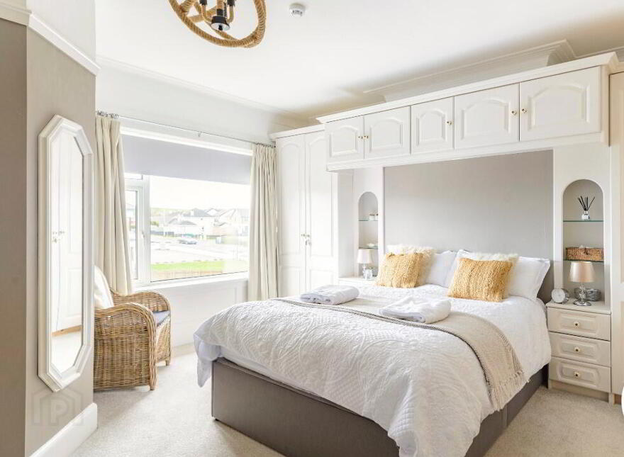 95 Coleraine Road, Portrush, BT56 8HN