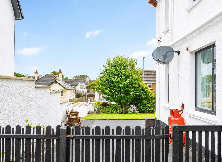 95 Coleraine Road, Portrush, BT56 8HN