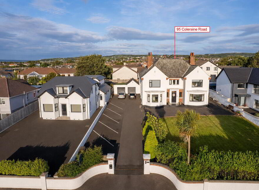95 Coleraine Road, Portrush, BT56 8HN