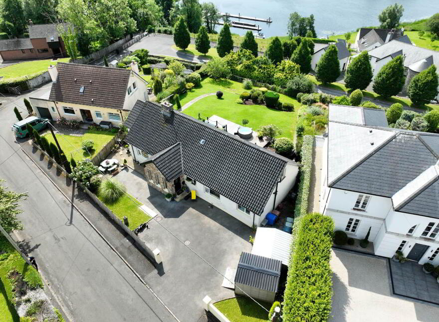 11 Crest Road, Enniskillen, BT74 6JJ