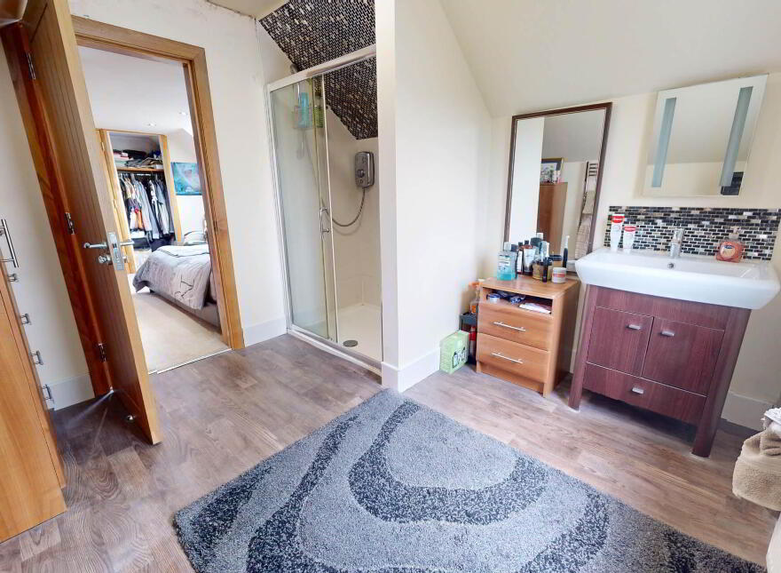 11 Crest Road, Enniskillen, BT74 6JJ