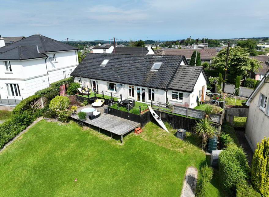 11 Crest Road, Enniskillen, BT74 6JJ