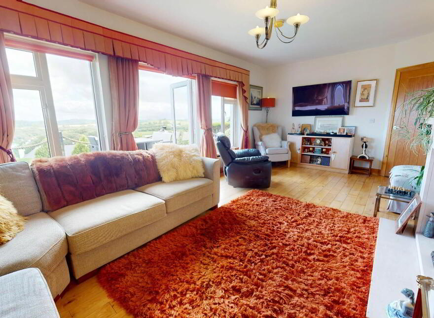 11 Crest Road, Enniskillen, BT74 6JJ