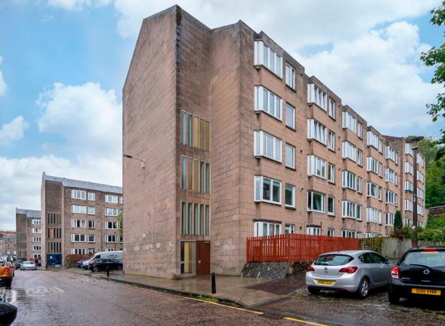 5 Saunders Street, Stockbridge, Edinburgh, EH3 6TT