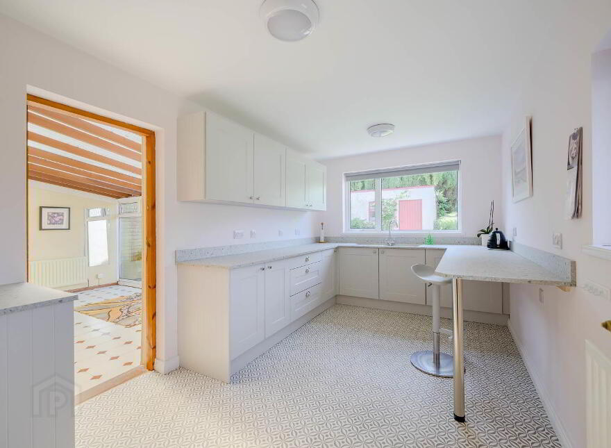 76 Ballymoney Road, Holywood, BT18 0JJ