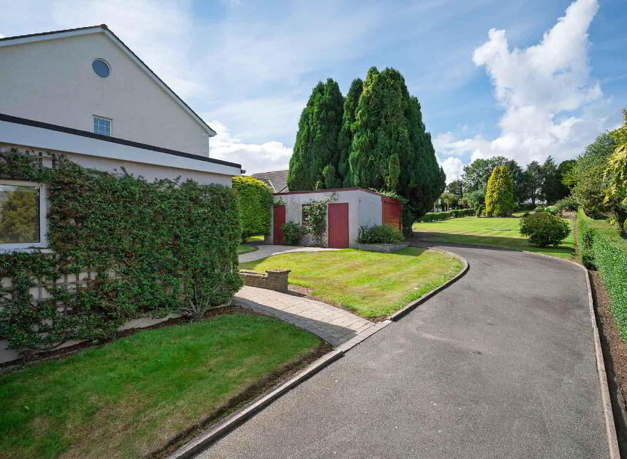 76 Ballymoney Road, Holywood, BT18 0JJ