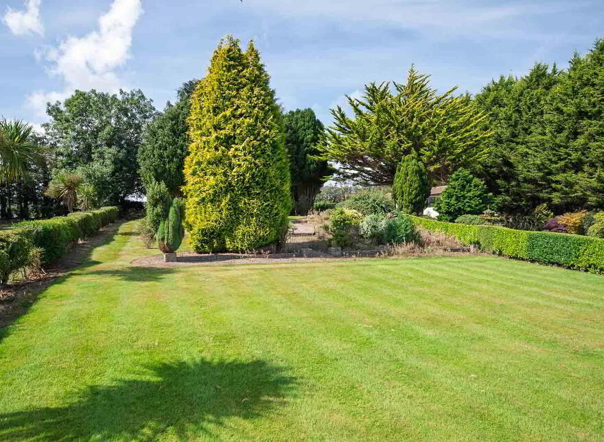 76 Ballymoney Road, Holywood, BT18 0JJ