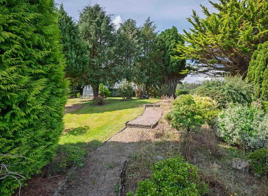 76 Ballymoney Road, Holywood, BT18 0JJ