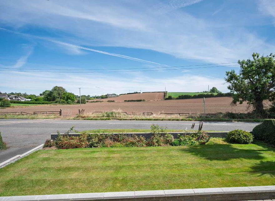 76 Ballymoney Road, Holywood, BT18 0JJ