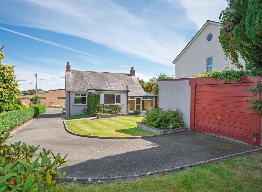76 Ballymoney Road, Holywood, BT18 0JJ