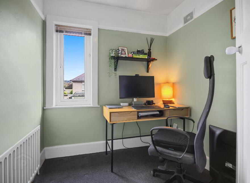 11 Summerhill Park, Belfast, BT5 7HE