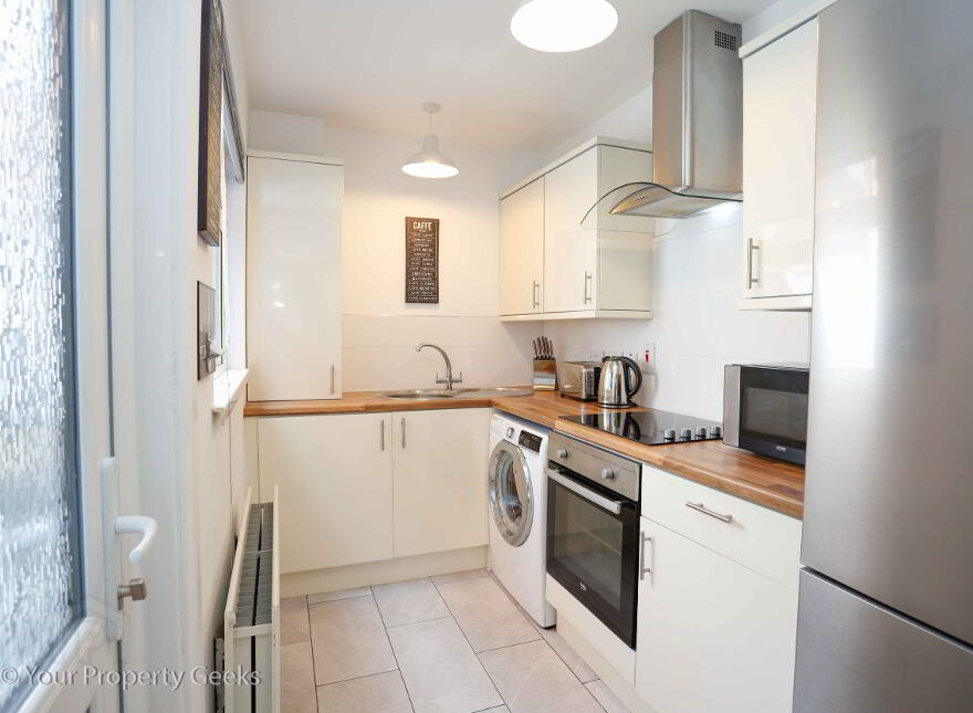 24 Melrose Avenue, Belfast, BT5 5JD
