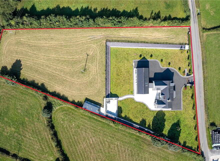 50 Donaghaguy Road, Warrenpoint, Newry, BT34 3PR