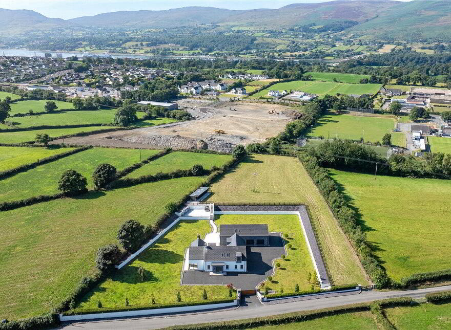 50 Donaghaguy Road, Warrenpoint, Newry, BT34 3PR