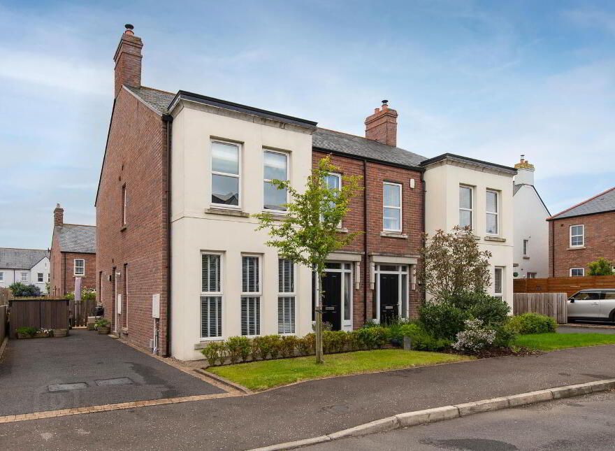 31 Hartley Hall Green, Greenisland, Carrickfergus, BT38 8FU