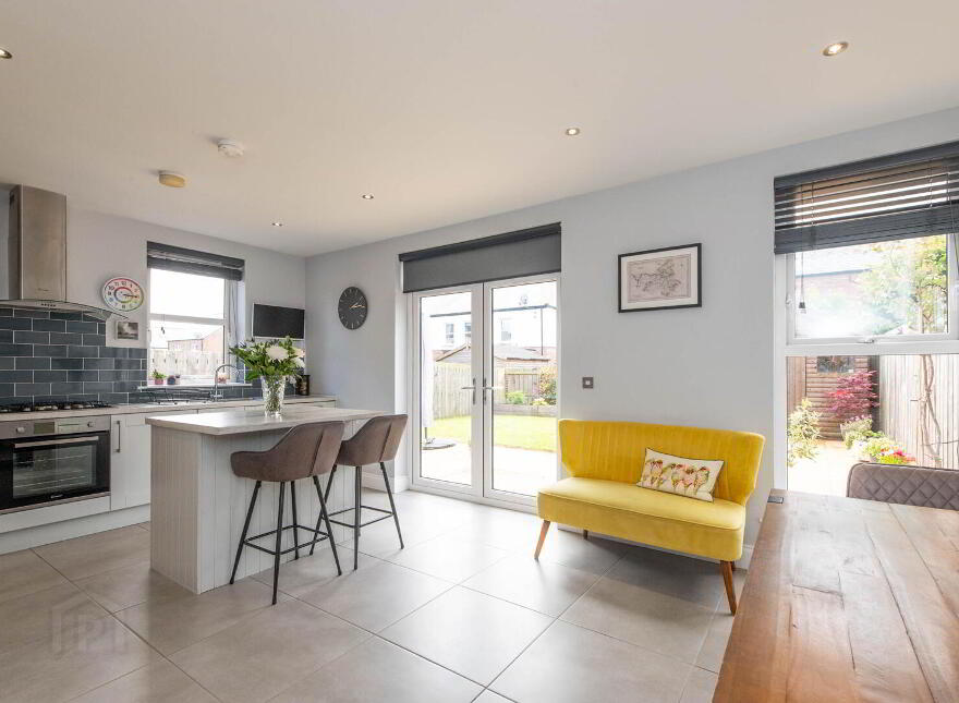 31 Hartley Hall Green, Greenisland, Carrickfergus, BT38 8FU