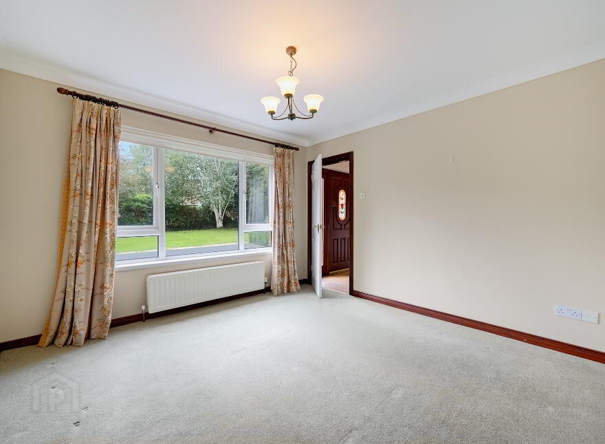37 High Bangor Road, Donaghadee, BT21 0PB