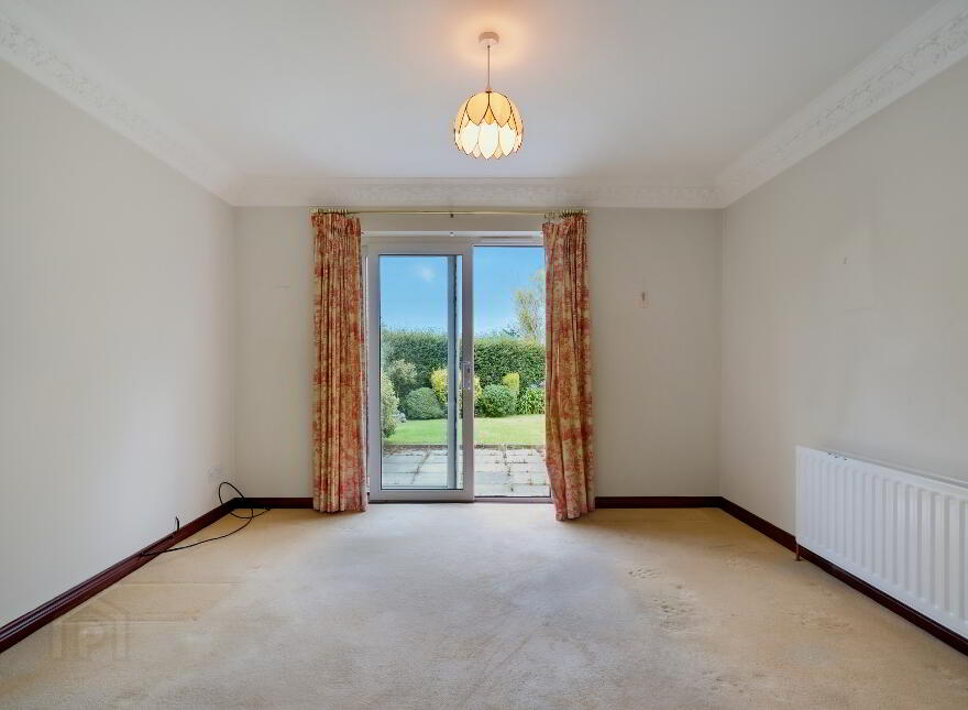 37 High Bangor Road, Donaghadee, BT21 0PB