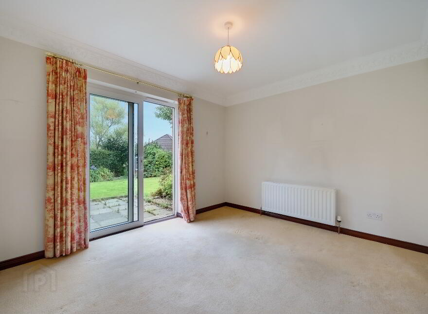 37 High Bangor Road, Donaghadee, BT21 0PB