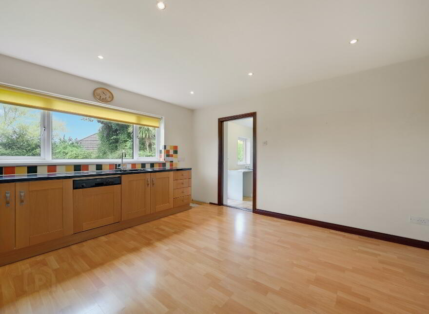 37 High Bangor Road, Donaghadee, BT21 0PB