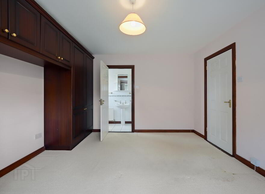 37 High Bangor Road, Donaghadee, BT21 0PB