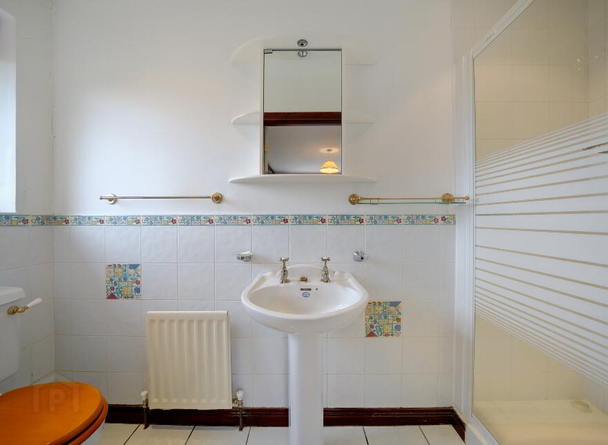 37 High Bangor Road, Donaghadee, BT21 0PB
