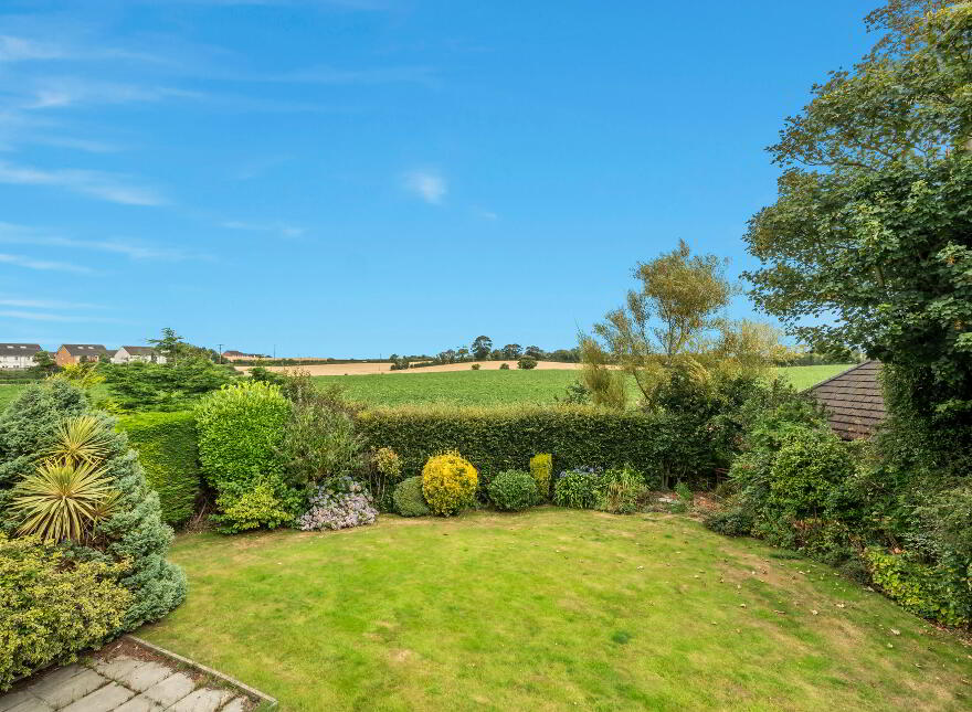 37 High Bangor Road, Donaghadee, BT21 0PB