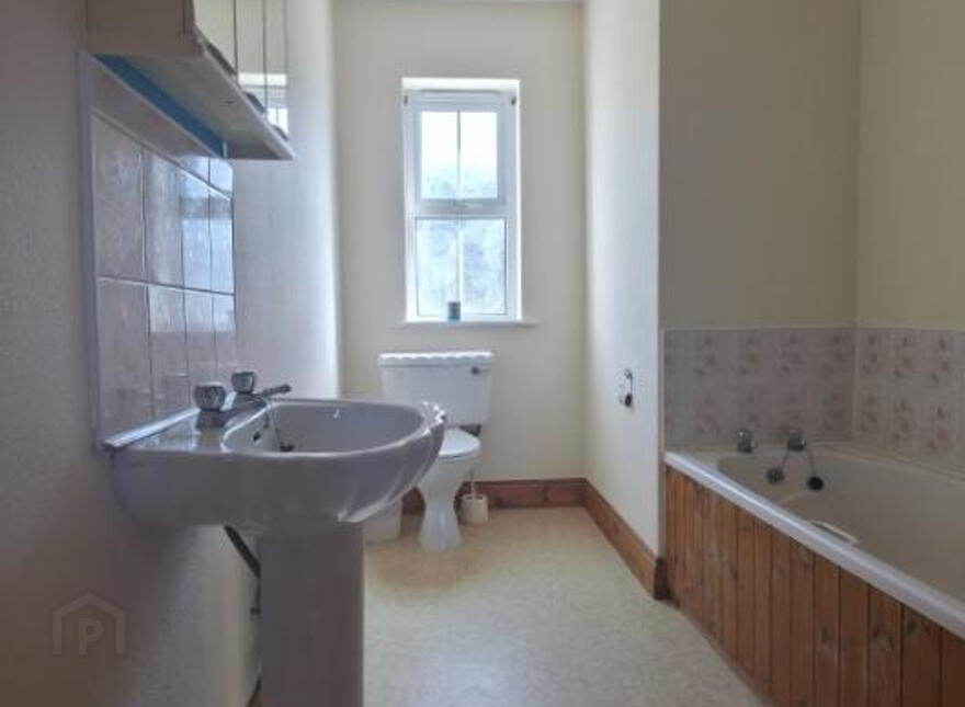 Arderawinny, Schull, P81PC82