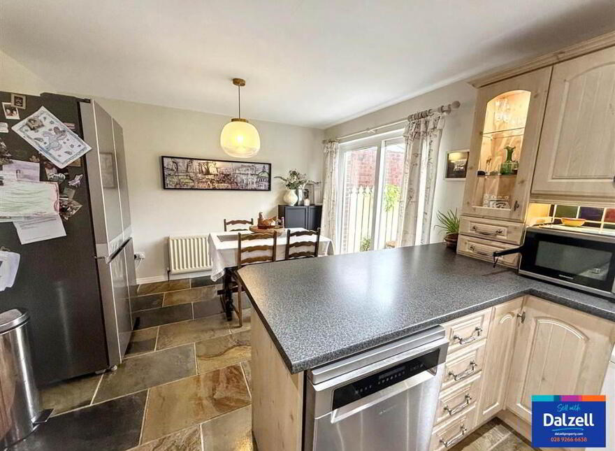 30 Ashcroft Close, Lower Ballinderry, Lisburn, BT28 2AZ