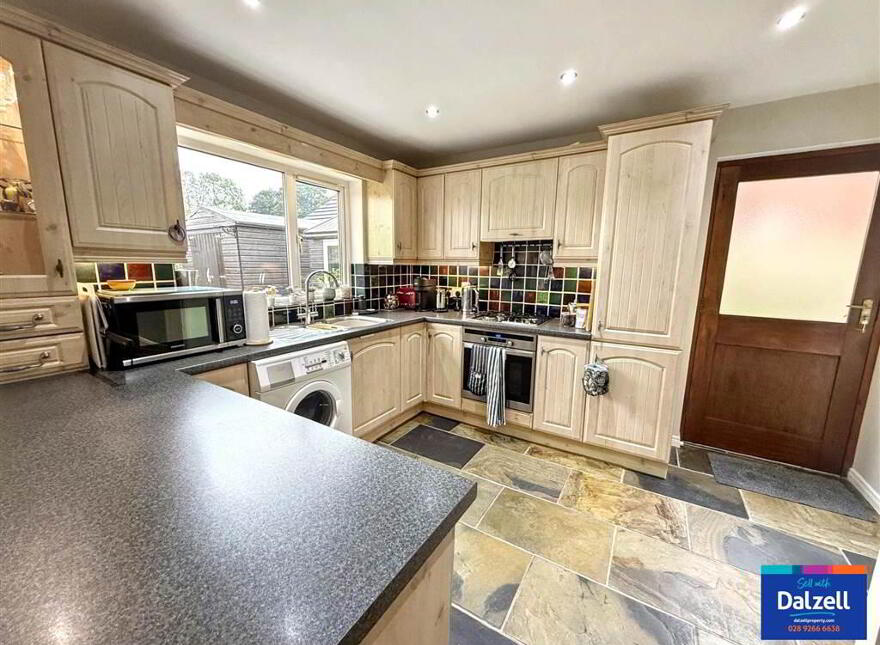 30 Ashcroft Close, Lower Ballinderry, Lisburn, BT28 2AZ