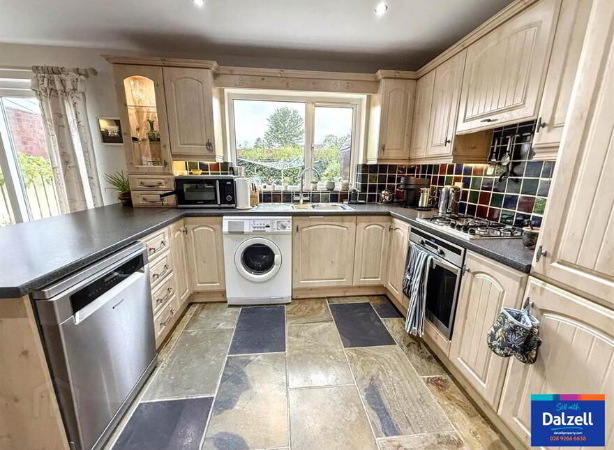 30 Ashcroft Close, Lower Ballinderry, Lisburn, BT28 2AZ