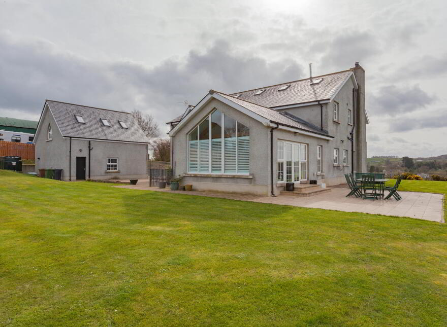 44 Ballyworfy Road, Hillsborough, BT26 6LR