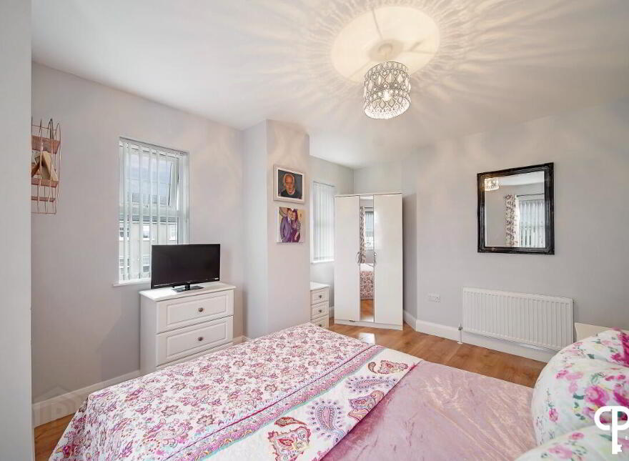 27 Victoria Meadows, Magheramason, Londonderry, BT47 2TX