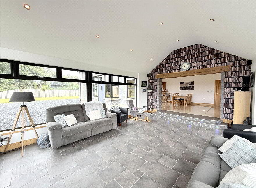 29 Mullaghnamoyagh Road Portglenone, Ballymena, BT44 8NP