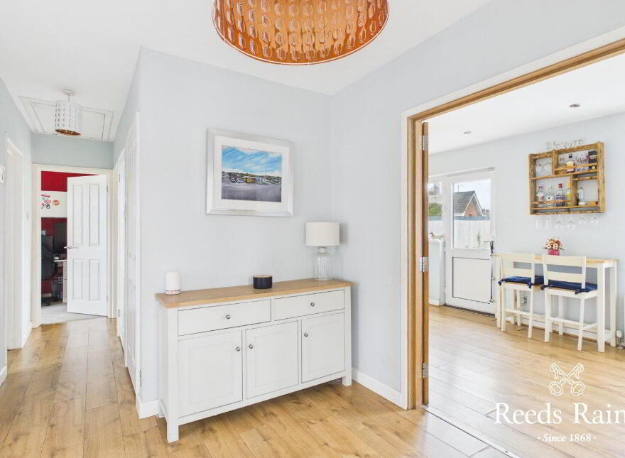 8 Craigowen Road, Carrickfergus, BT38 7NE