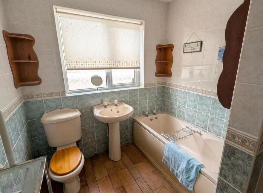 87 Ballylone Road, Saintfield, BT24 8XX