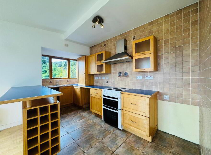 5 Bellevue Manor, Antrim Road, Newtownabbey, BT36 7SQ