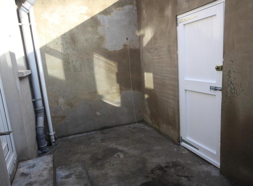 12 Columbia Street, Belfast, BT13 3HL