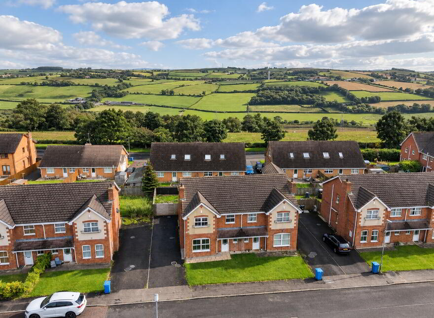 6 Summer Meadows View, Crescent Link, L’derry, BT47 6SH
