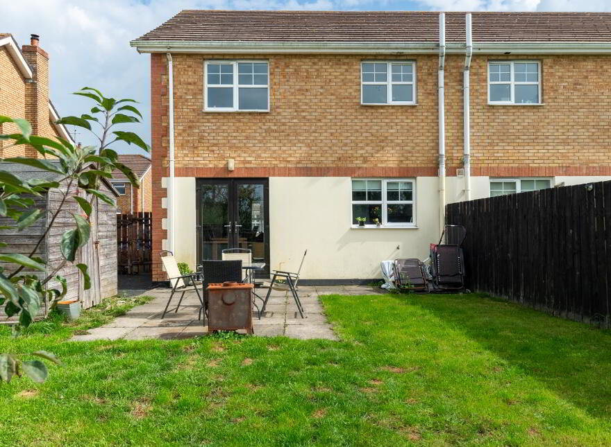 44 Cathedral Park, Downpatrick, BT30 6GF