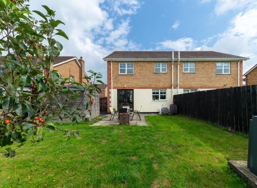 44 Cathedral Park, Downpatrick, BT30 6GF
