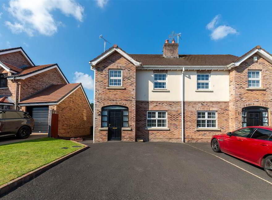 10 Mount Eagles Link, Stewartstown Road, Belfast, BT17 0FY
