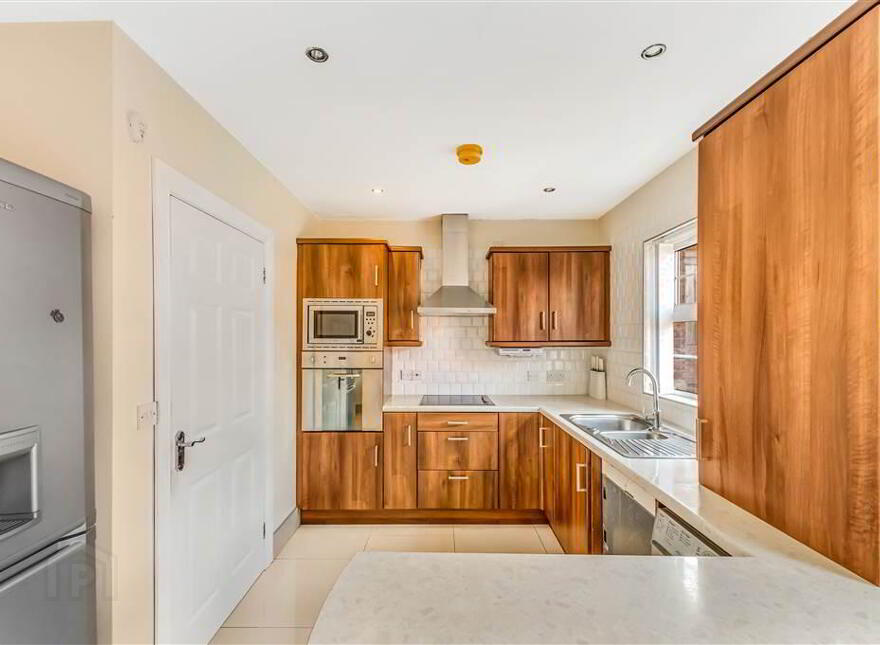 10 Mount Eagles Link, Stewartstown Road, Belfast, BT17 0FY